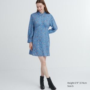 NWT Uniqlo button down blue dress with dainty flowers.